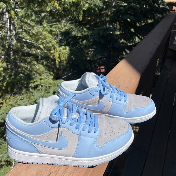 Carolina Blue and Grey Air Jordan 1 - Picture 2 of 5